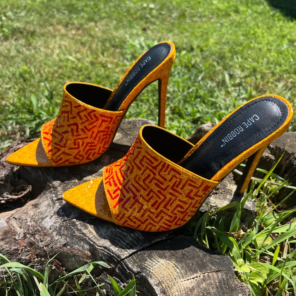 Custom Cape Robbin Yellow and Red Patterned Heels - Picture 2 of 7